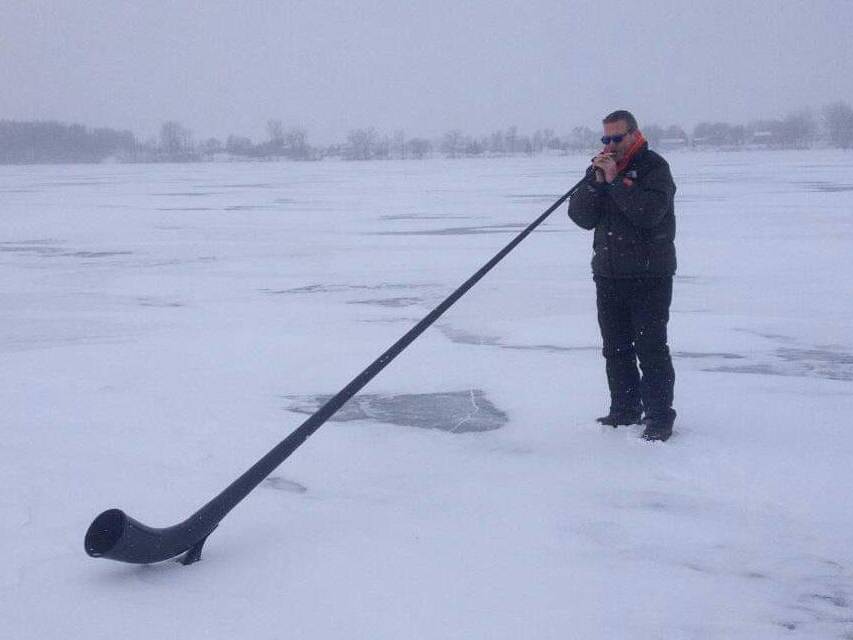 swisscarbon alphorn - minnesota